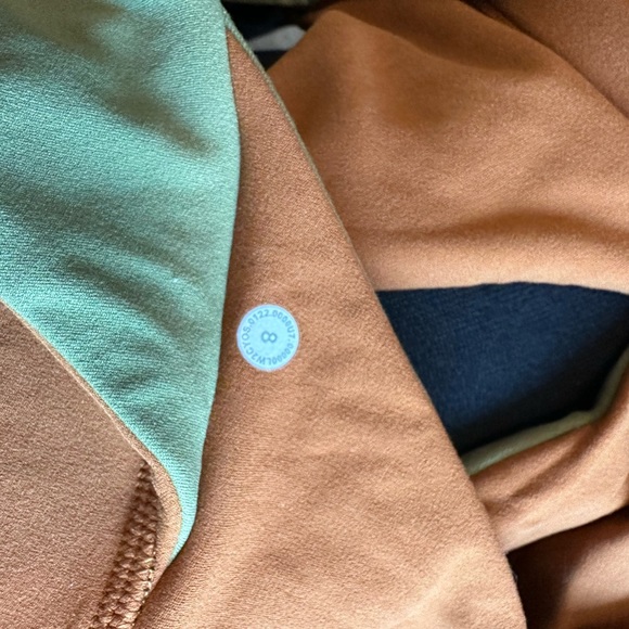 Lululemon align sports bra - Picture 3 of 3